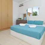 Madison Villa